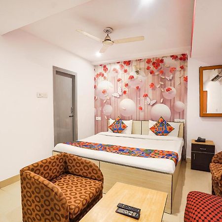 Fabexpress R Inn - Nr Prayagraj Railway Station Muthiganj Zewnętrze zdjęcie