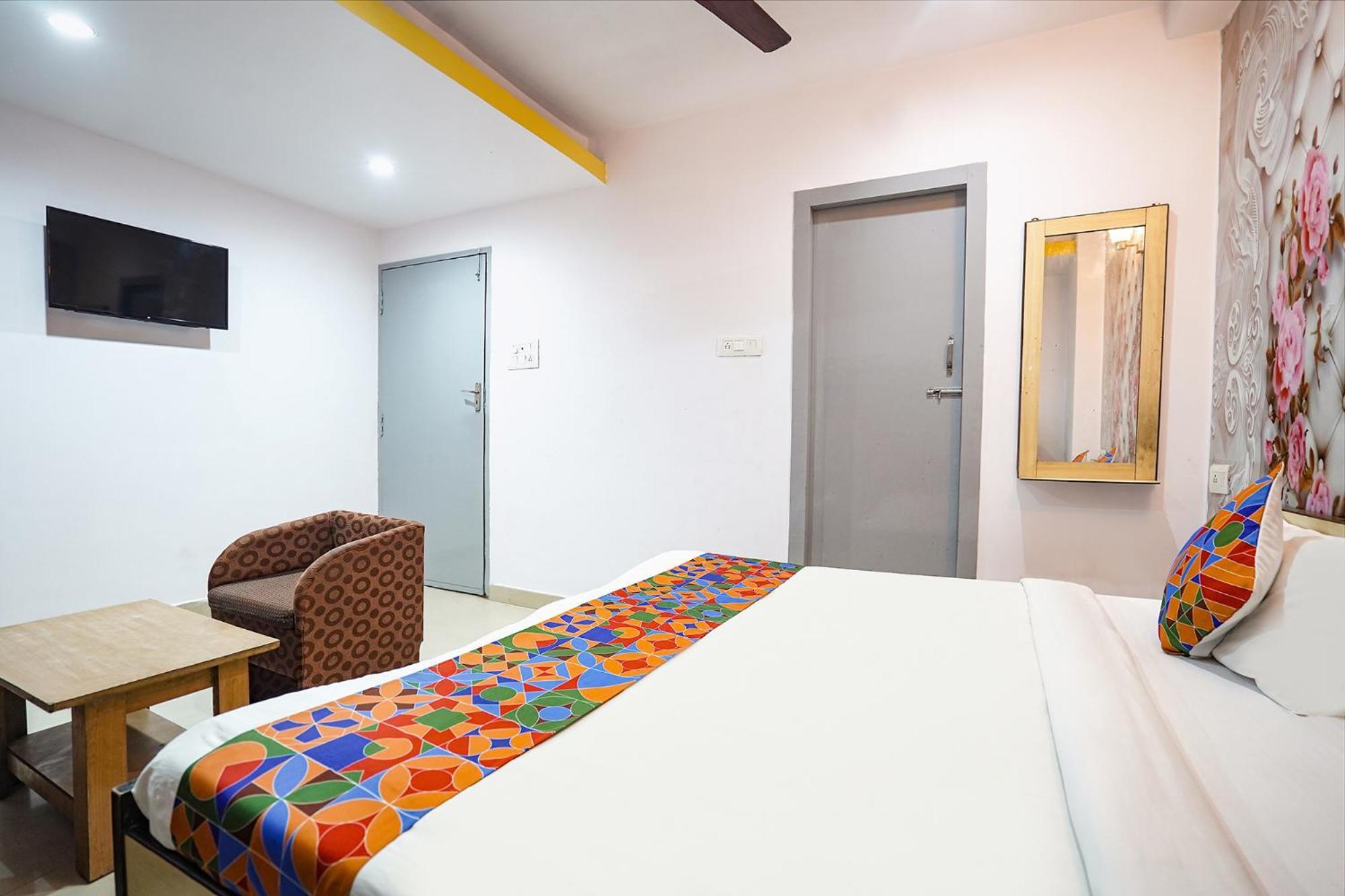 Fabexpress R Inn - Nr Prayagraj Railway Station Muthiganj Zewnętrze zdjęcie