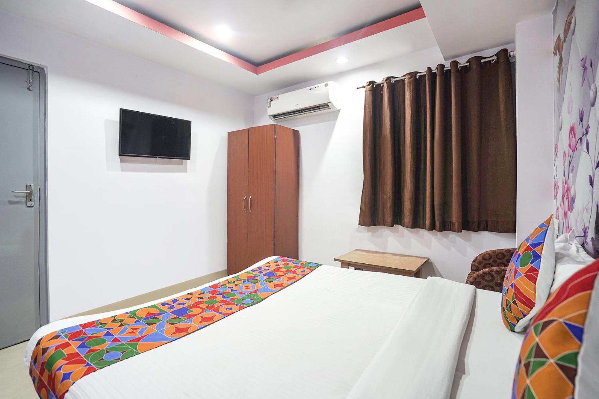 Fabexpress R Inn - Nr Prayagraj Railway Station Muthiganj Zewnętrze zdjęcie