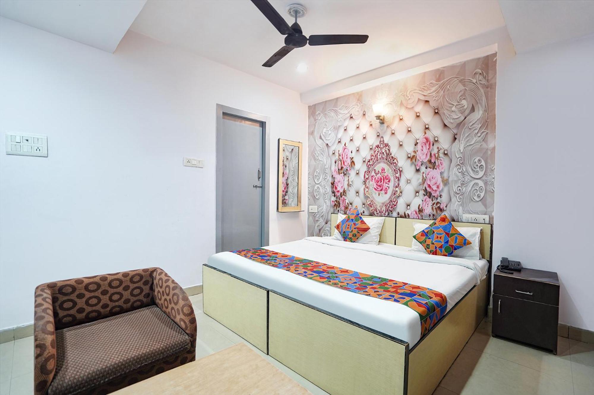 Fabexpress R Inn - Nr Prayagraj Railway Station Muthiganj Zewnętrze zdjęcie